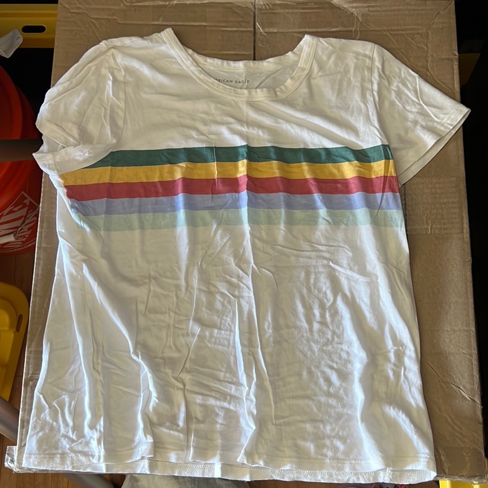 American Eagle Tshirt size M